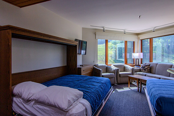 Room 1050-6