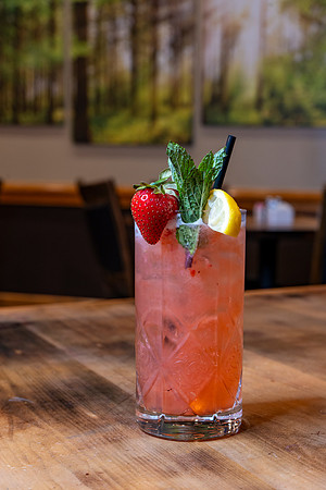 Strawberry Liquid Sunshine