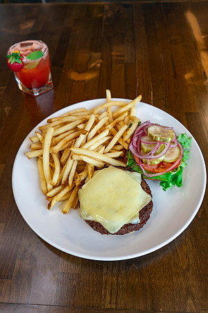 Burger and Slopeside summer sipper 2