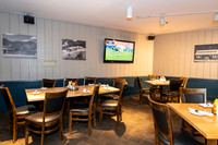 Black Diamond Pub-5