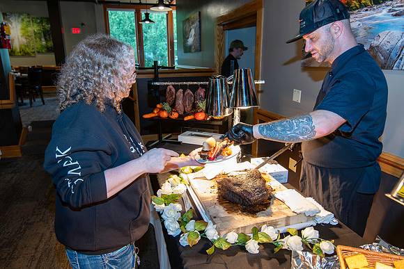 Buffet Service 1
