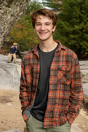 Gavin Thibault Senior Portrait (5 of 10)