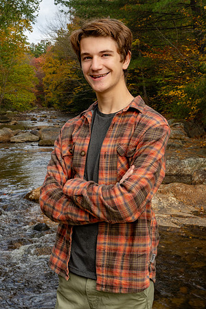 Gavin Thibault Senior Portrait (2 of 10)