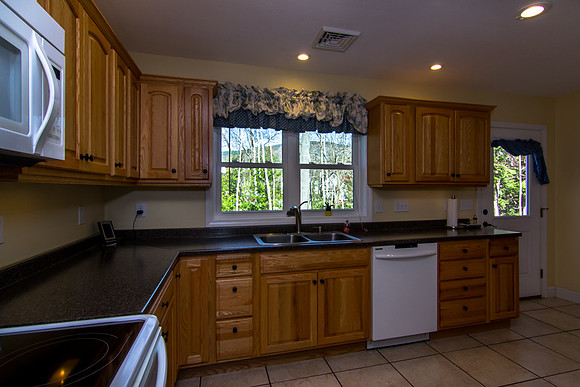 20 Grandview Rd Kitchen edit-MLS (4 of 4)