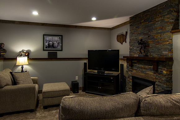 142 Yasmin Dr (25 of 61)