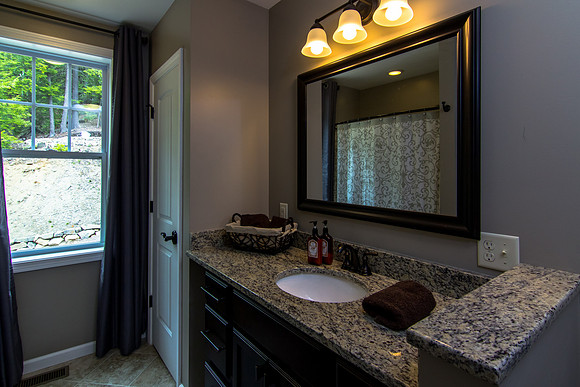 142 Yasmin Dr (31 of 61)
