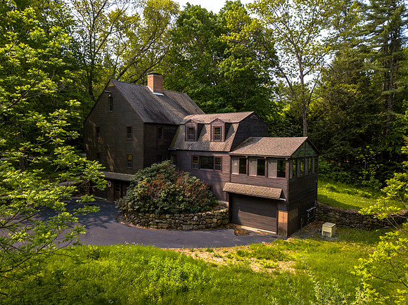 23 Stonybrook Lane-MLS (4 of 13)