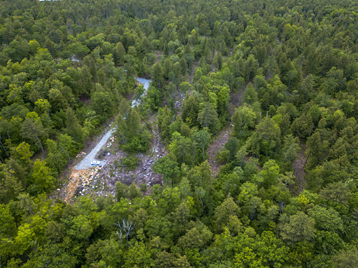 Eagle Shore Rd-mls (11 of 17)