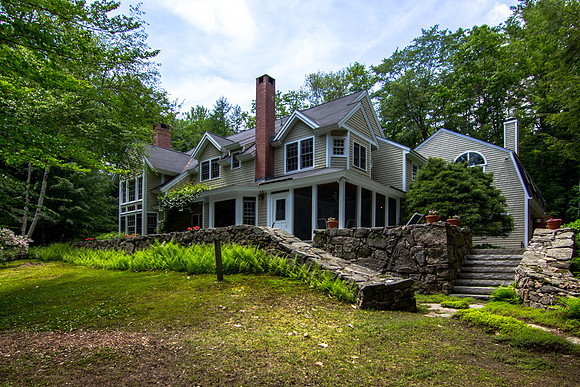 252 College Rd exteriors-MLS (18 of 42)