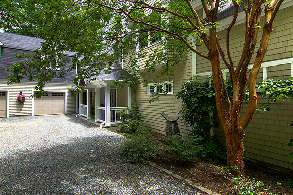 252 College Rd exteriors-MLS (5 of 42)