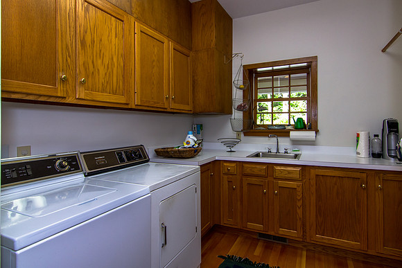 250 College Rd (24 of 61)