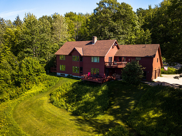 461 Stewart Rd (3 of 8)