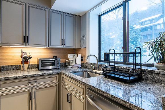 36-1 Easterly Rd (12 of 32)