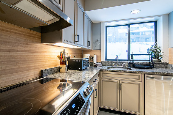 36-1 Easterly Rd (13 of 32)