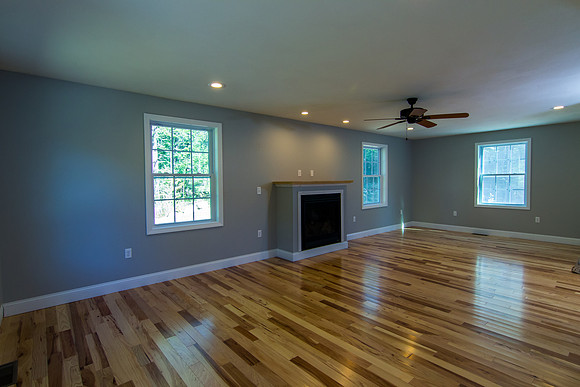 594 Kearsarge Ave (18 of 49)