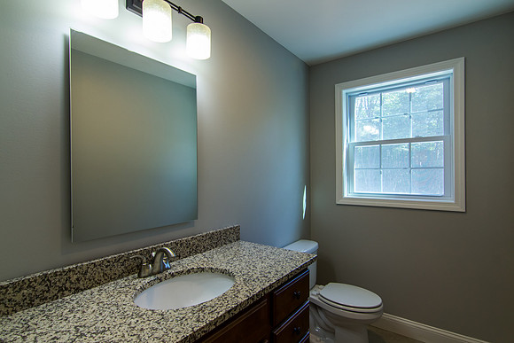 594 Kearsarge Ave (20 of 49)