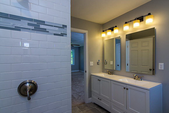 594 Kearsarge Ave (27 of 49)