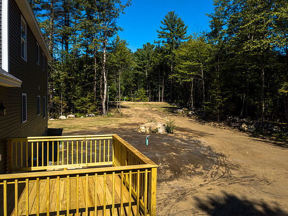 594 Kearsarge Ave (44 of 49)