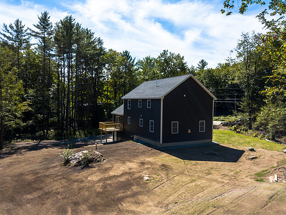 594 Kearsarge Ave (45 of 49)
