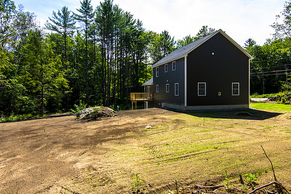 594 Kearsarge Ave (49 of 49)