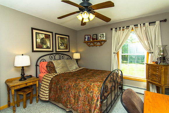 70 Rogers Rd (15 of 51)