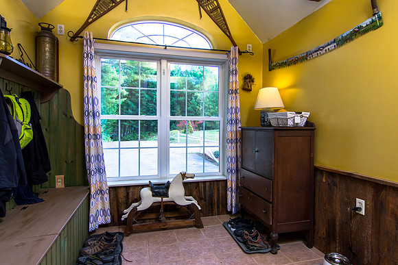 70 Rogers Rd (3 of 51)