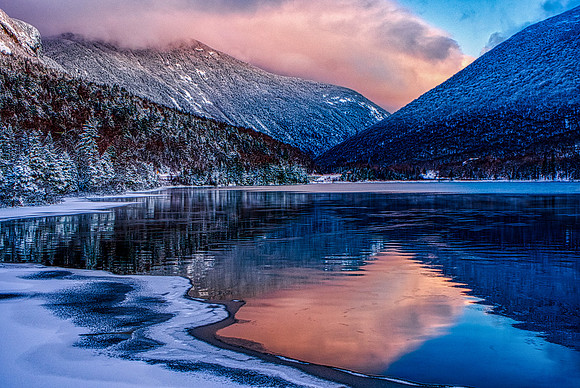 Echo Lake at dusk