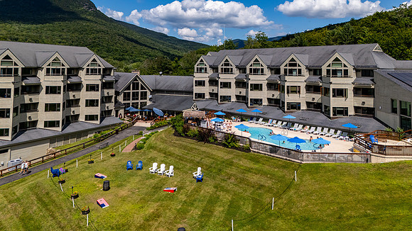 MC outdoor pool 10
