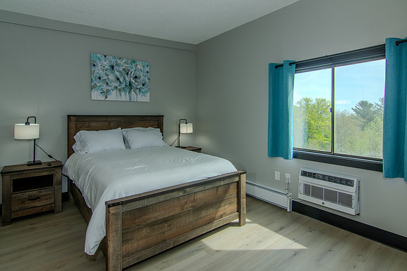 75 Treetop Cir