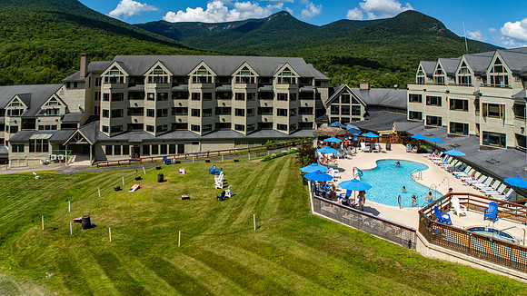 MC outdoor pool 2